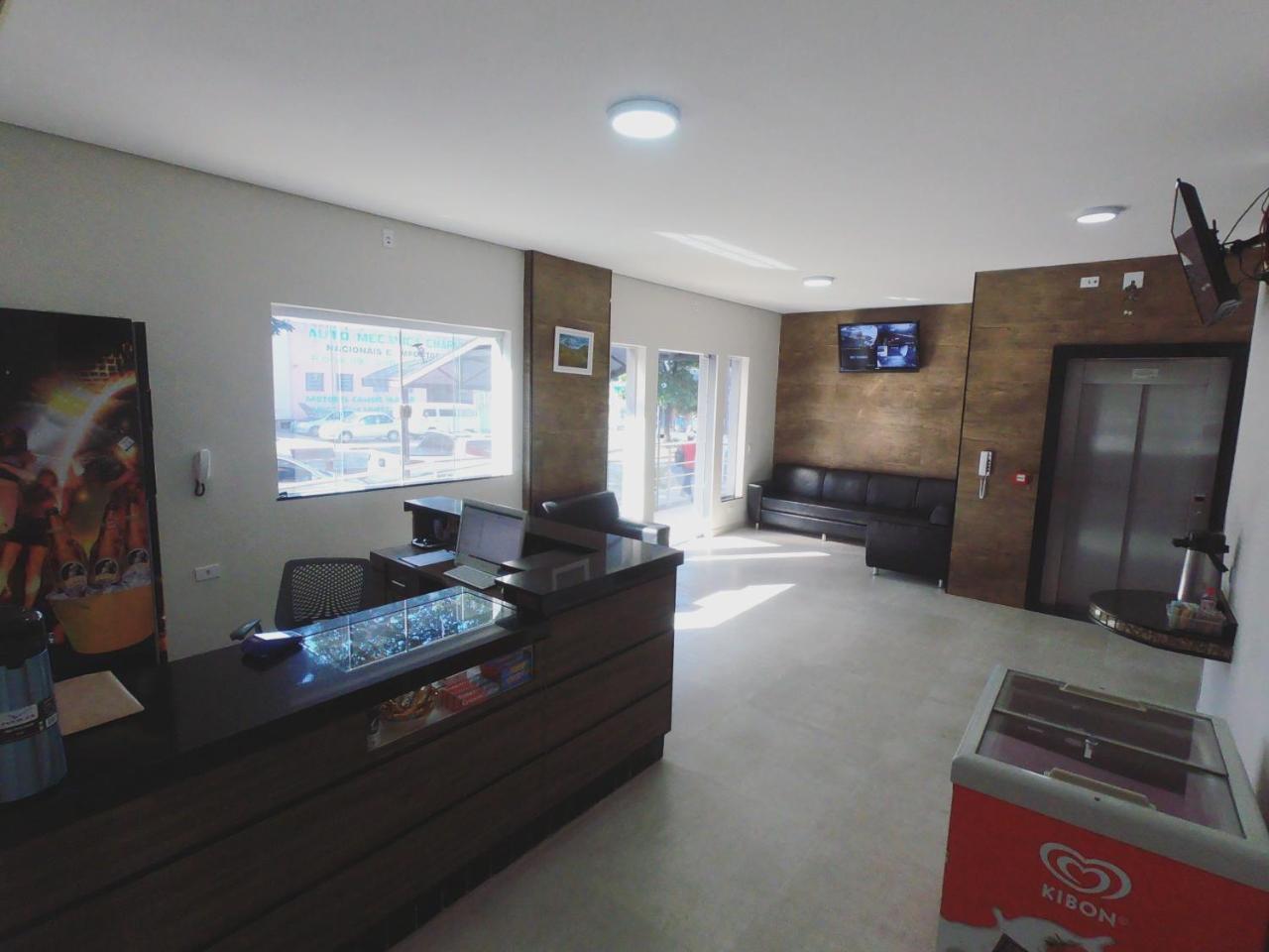 Hotel Menegon Sumaré Екстериор снимка